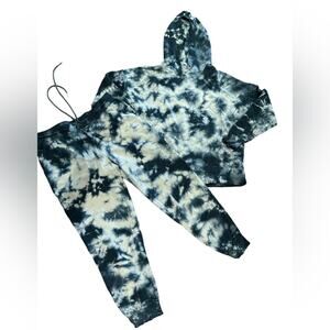 Mododoc Women’s Medium 2 Piece Hoodie Jogger Set in Teal and White Tie Dye